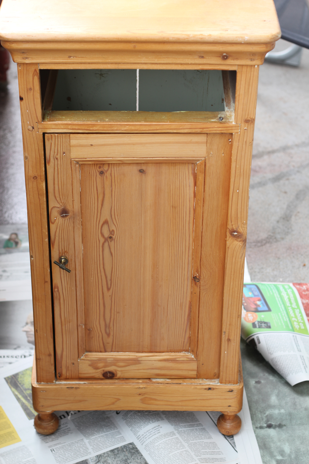 DIY | Upcycled Vintage Cupboard