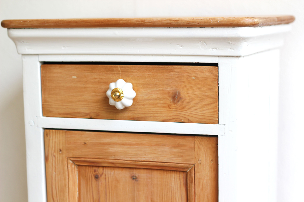 DIY | Upcycled Vintage Cupboard