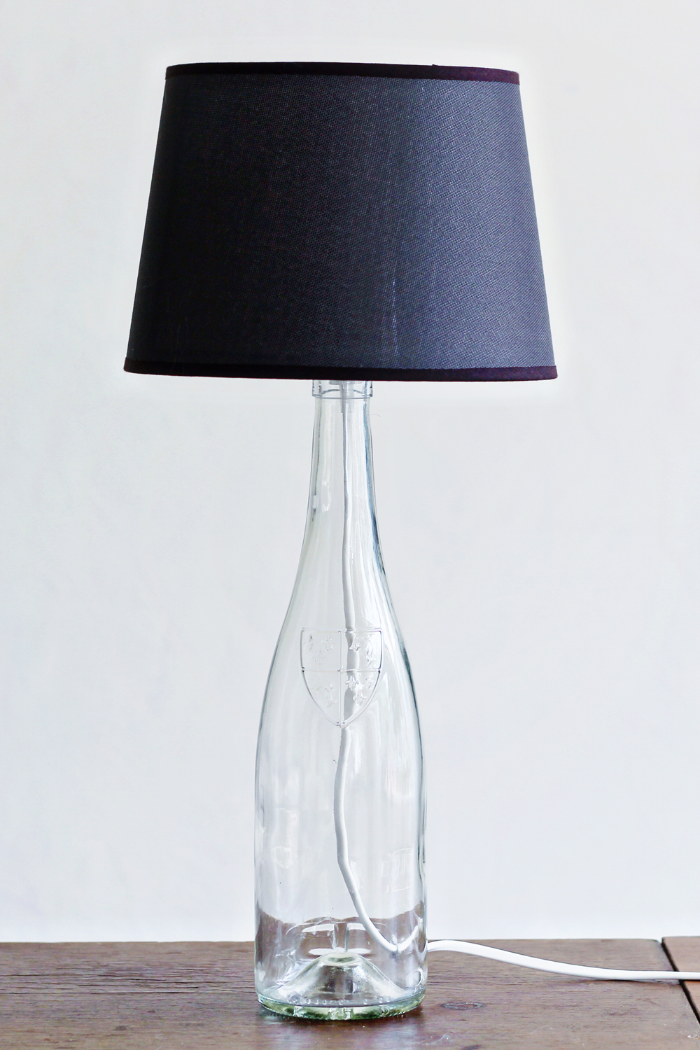 DIY | Bottle Lamp