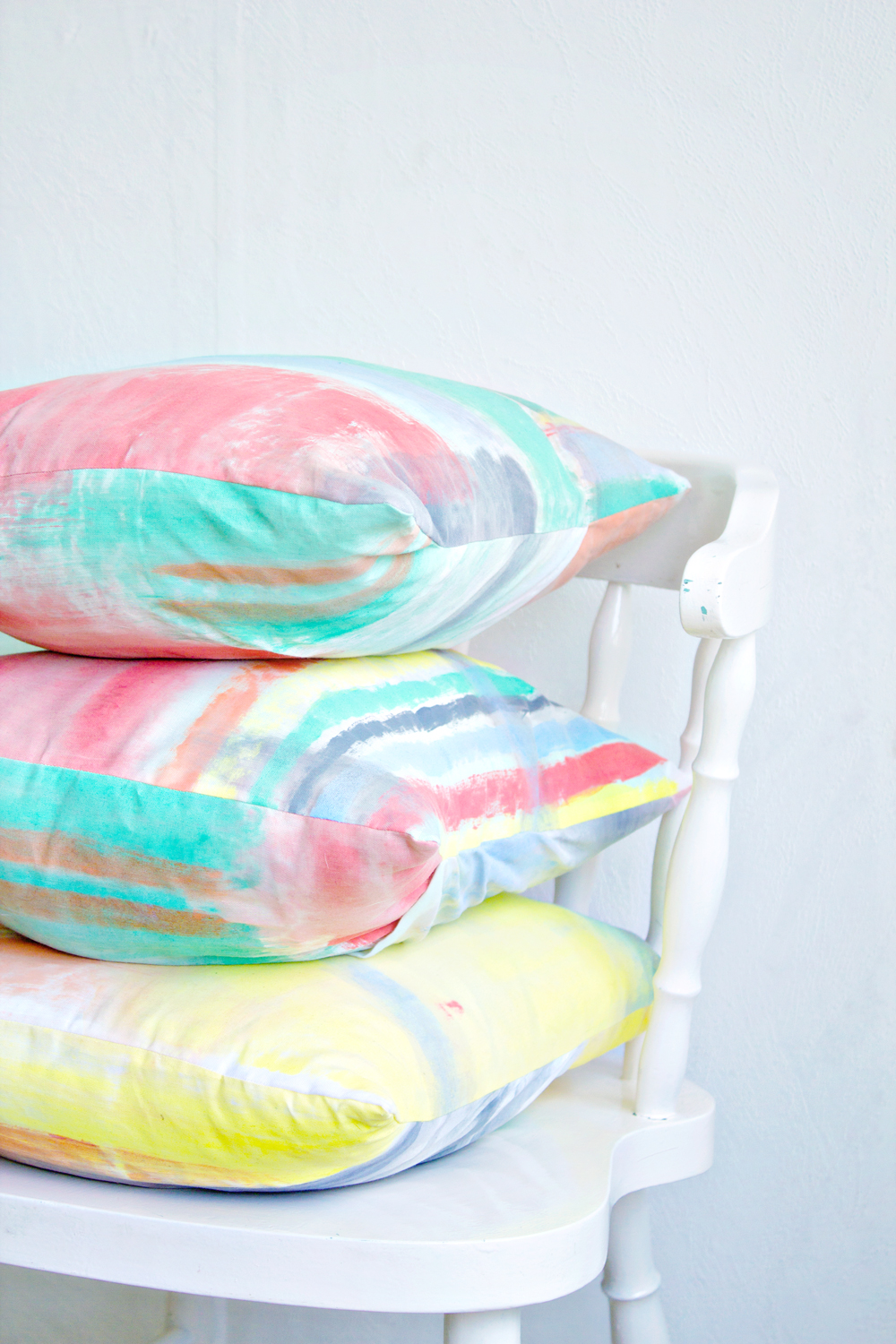 DIY | Brushstroke Cushion Covers