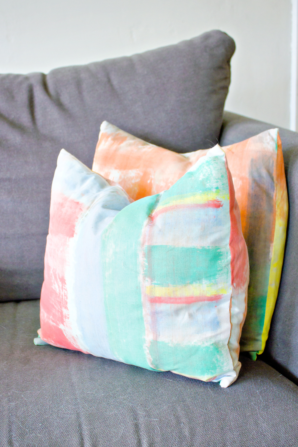 DIY | Brushstroke Cushion Covers