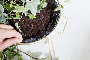 HANGING PLANTER DIY | From Sifter to Planter