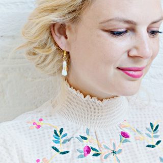 JEWELRY DIY | Gold Leaf Teardrop Earrings